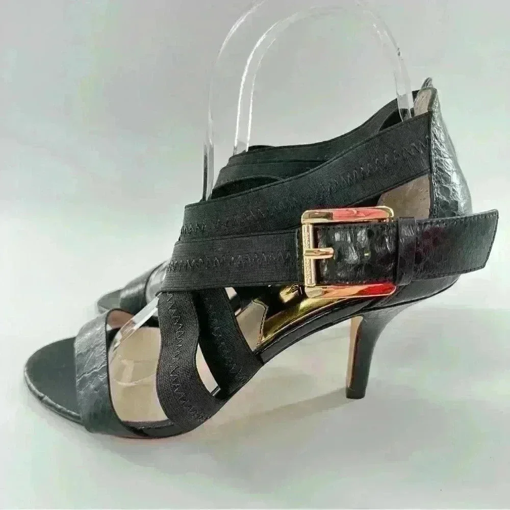 Michael Michael Kors heels size 7 black leather snakeskin embossed cross cross